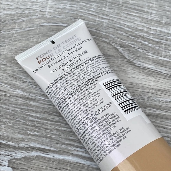 IT Cosmetics Celebration Body Foundation illumination in Light 3.4 fl oz - Picture 3 of 8